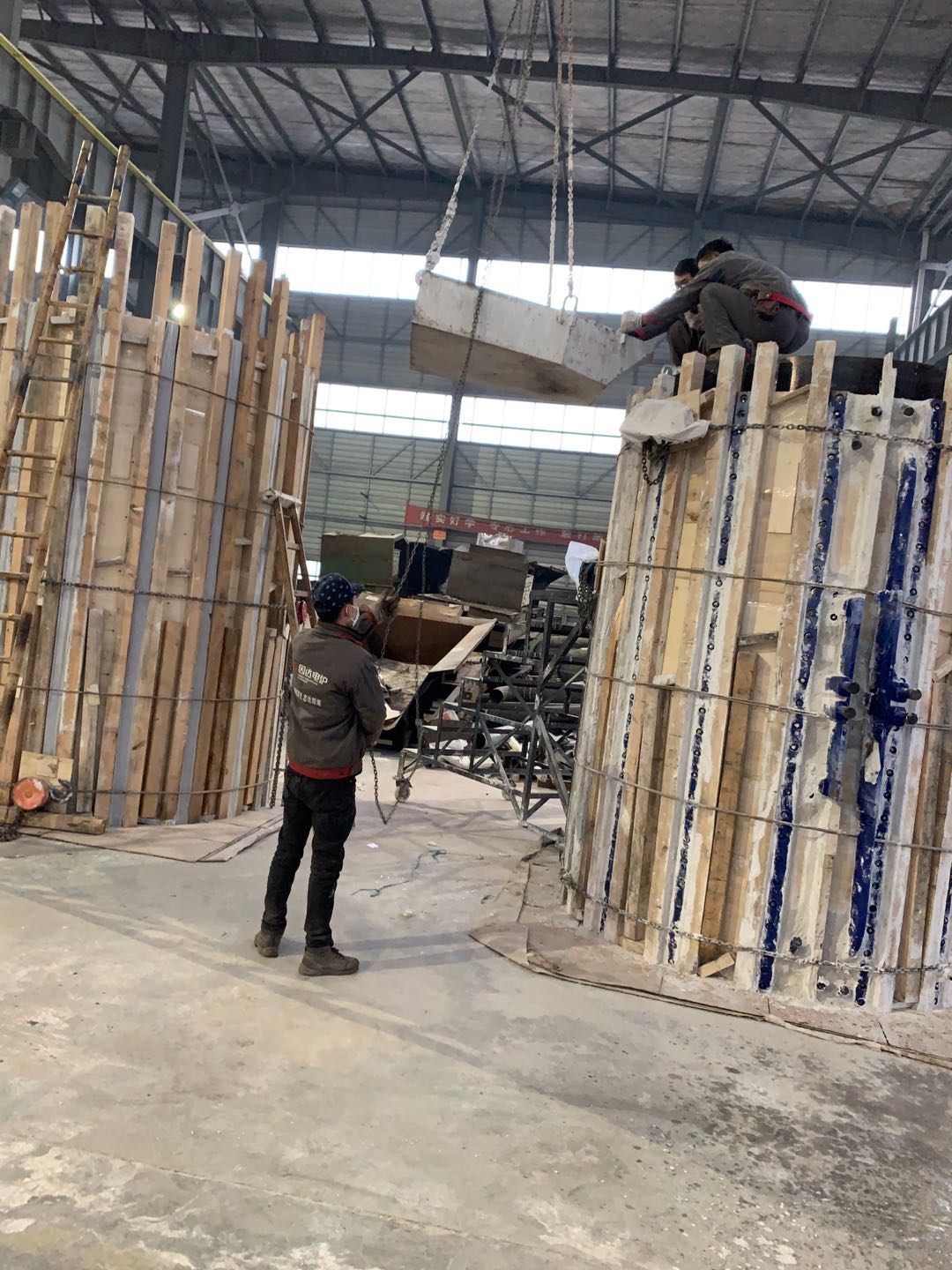 设备配件 - 生产车间